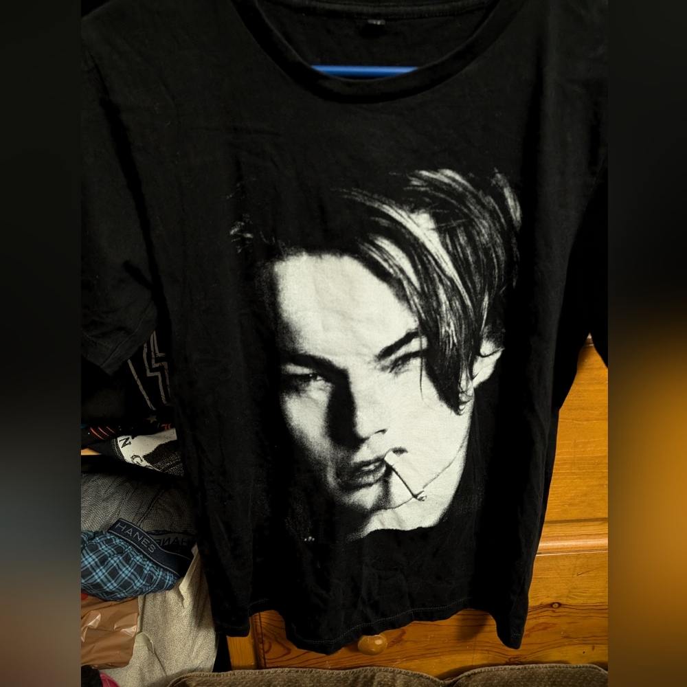 Leonardo DiCaprio tee